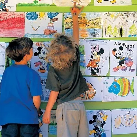 Üdülőközpont Hillside Club 5*