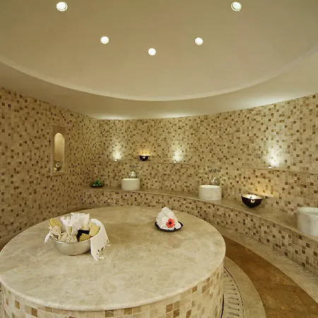 Üdülőközpont Hillside Club 5*