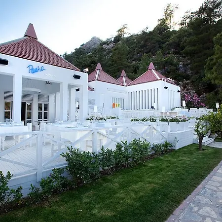 Üdülőközpont Hillside Club