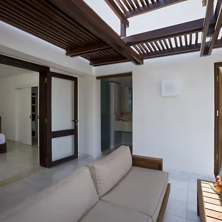 Hillside Club 5*