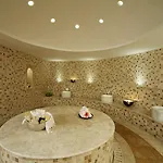Complex Hillside Club 5*