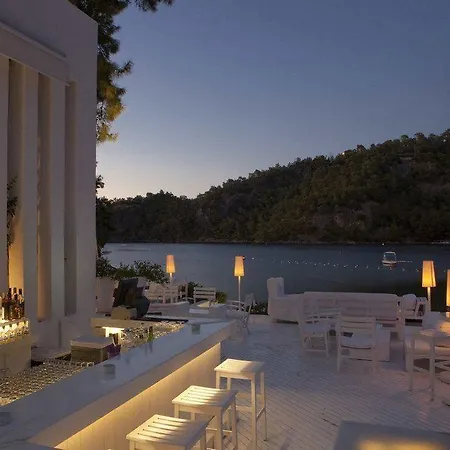 Hillside Club 5*