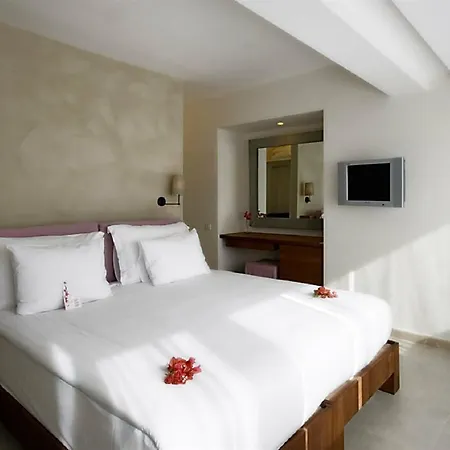 Resort Hillside Club