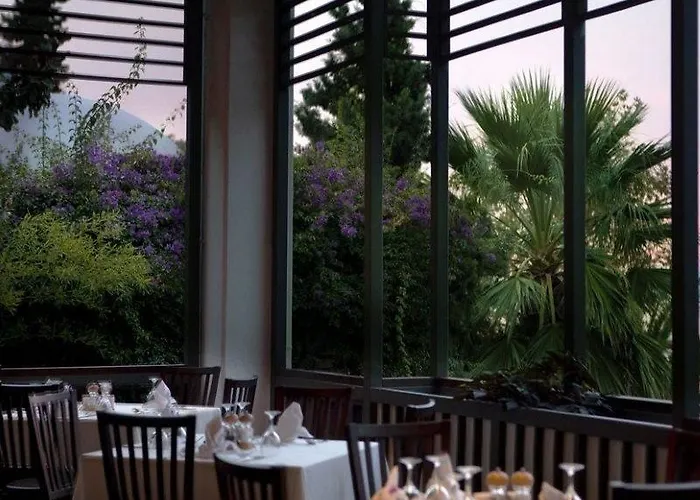 Hillside Club Φετιγιέ