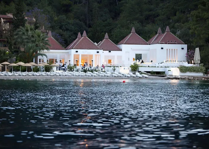 Курортный комплекс Hillside Club 5*