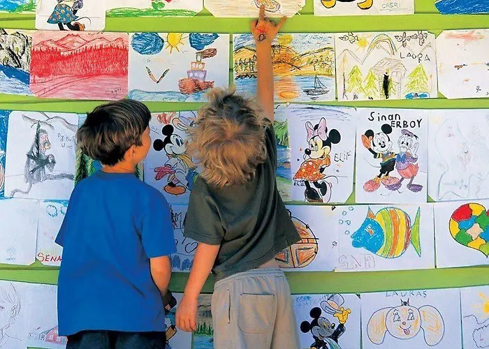 Hillside Club Θέρετρο