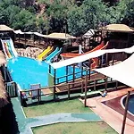 Hillside Club Θέρετρο Φετιγιέ