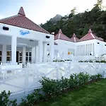 Θέρετρο Hillside Club 5*